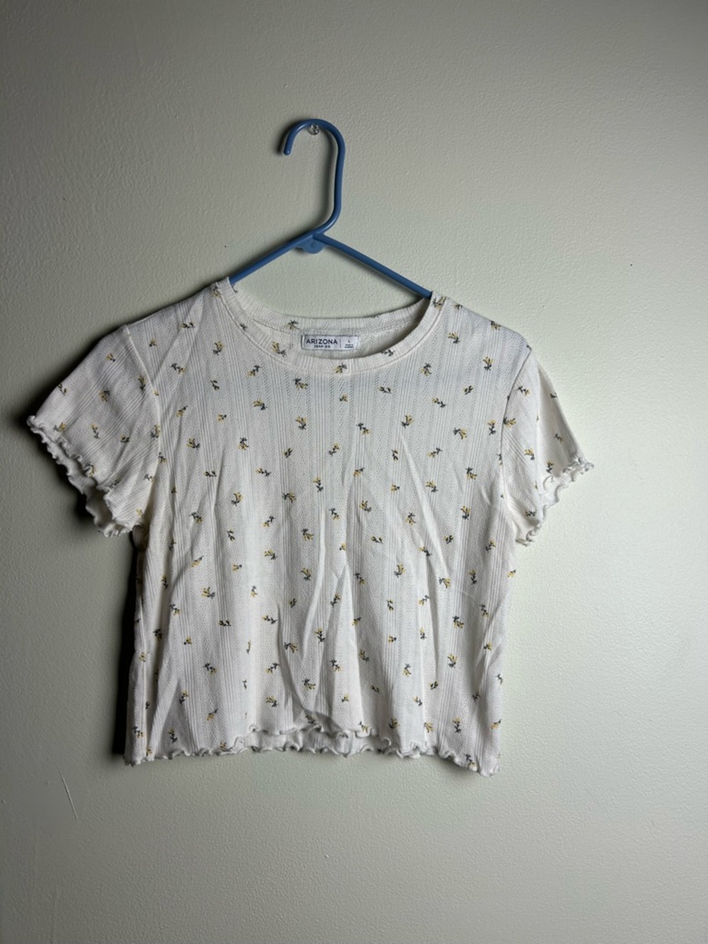 Arizona Jean Company White Ribbed Yellow Floral Ruffle Crop Top